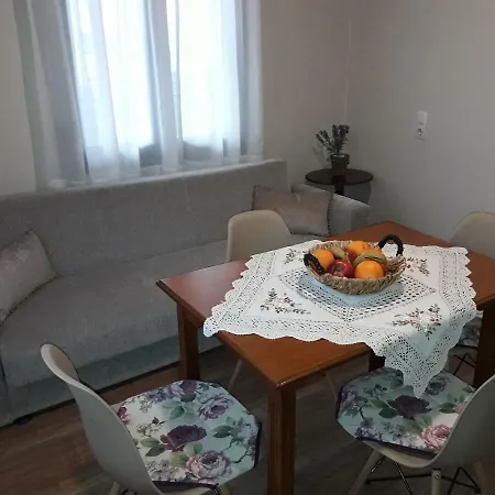 컨트리하우스 Dimitra's Garden