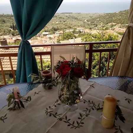 Dimitra's Garden Kallirákhi