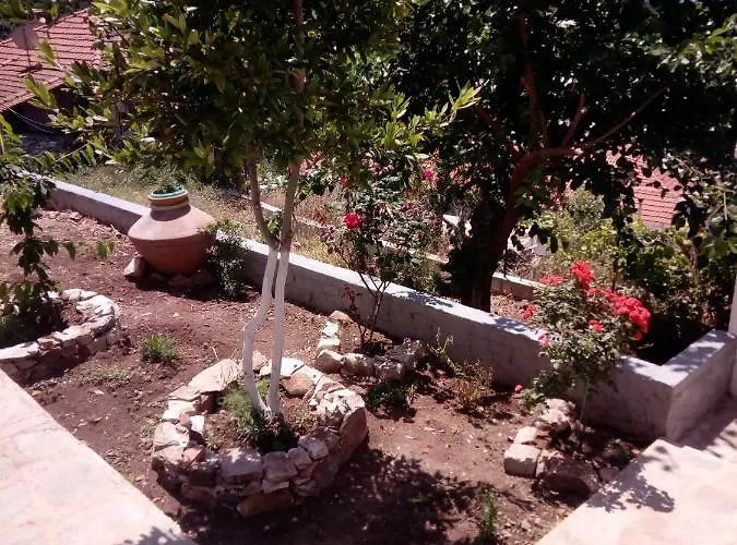 Dimitra's Garden Casa de Campo Kallirákhi